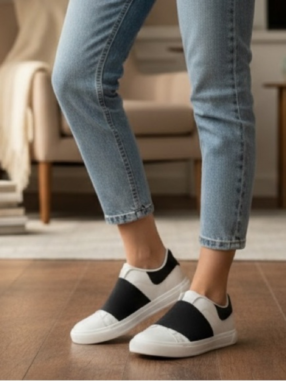 Vince Camuto White Sneakers with Black Elastic Strap
